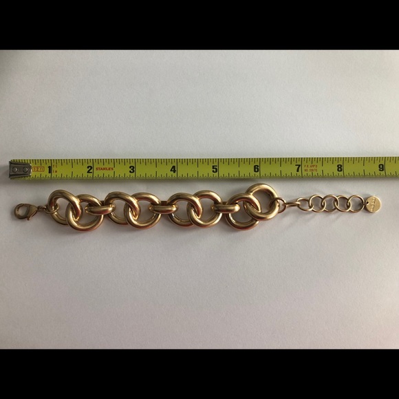 Stella & Dot Gold toned chunky chain bracelet - Picture 4 of 4